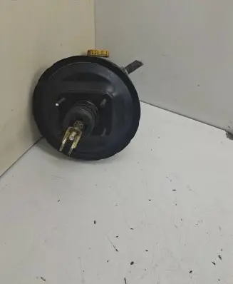 Subaru Legacy Brake booster 86206204 8Z18