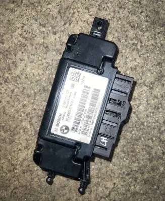 BMW 1 F20 F21 Airbag control unit/module 9267214 0285011137 12B0735H01GBA