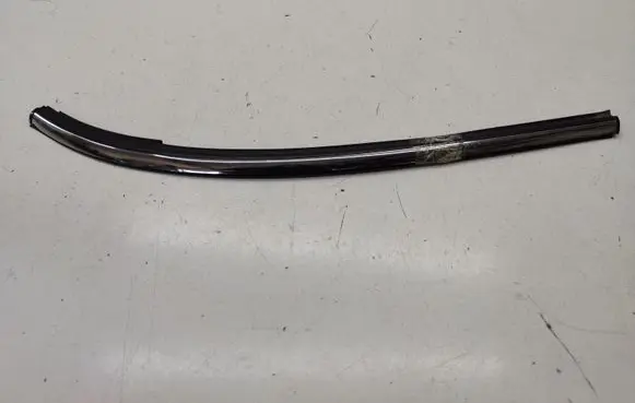 Mini Cooper Countryman R60 Rear side glass trim 9803783