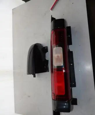 Renault Trafic III (X82) Rear/tail lights