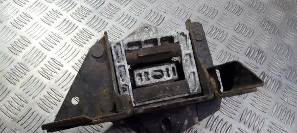 Jaguar X-Type Engine mount bracket 1S717M123BD