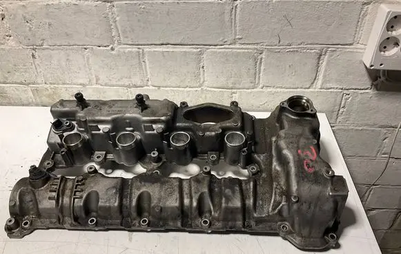 BMW 5 F10 F11 Rocker cam cover 7566283 000970