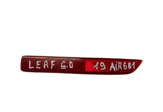Nissan Leaf II (ZE1) Rear tail light reflector 9318501R