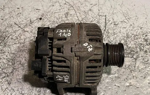 Skoda Fabia Mk2 (5J) Generator/alternator 045903023H