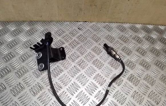 Volkswagen Golf VI Lambda probe sensor 03L906262A 1K0906287J