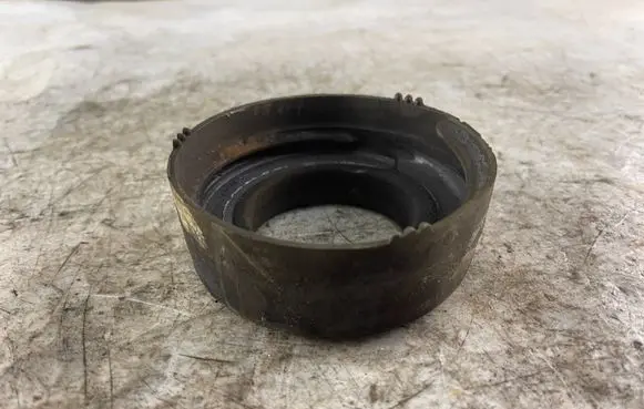 Mercedes-Benz C W202 Rear coil spring rubber mount 2013251144