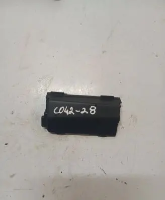 Volvo S60 Fuse box cover 30659094 K067R