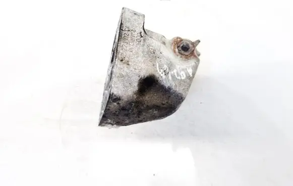 Mercedes-Benz ML W164 Engine mounting bracket a6422230204