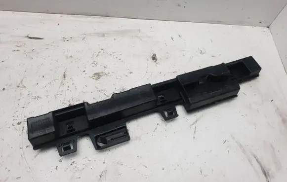 BMW 2 F22 F23 Sill supporting ledge 7268075 15857711