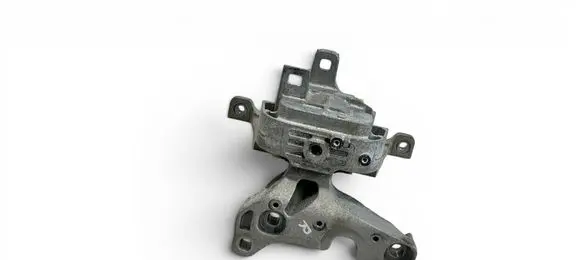 Mercedes-Benz A W177 Engine mount bracket A2472402900 51267