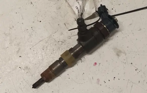 Citroen C4 Cactus Fuel injector 0445110340