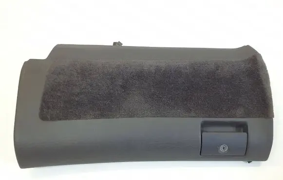 Audi V8 Glove box 441854093
