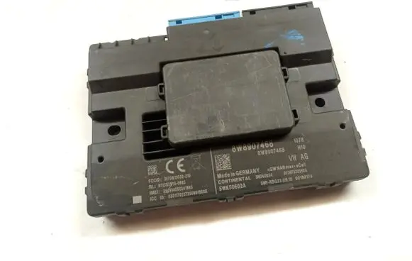 Audi Q7 4M Gateway control module 8W8907468 5WK50602A