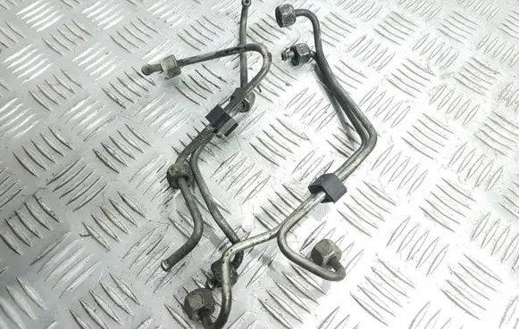 Rover 414 - 416 - 420 Fuel injector supply line/pipe 