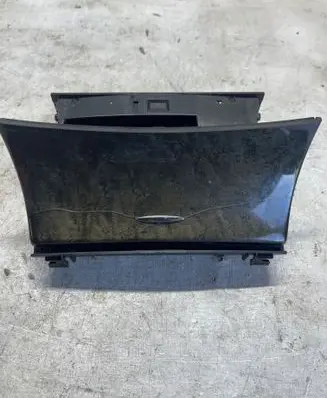 Mercedes-Benz E W211 Car ashtray A2118101330