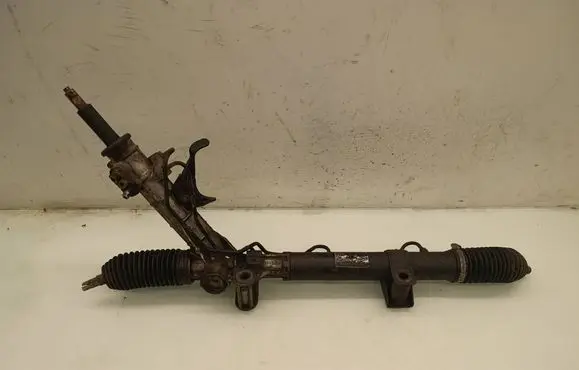 Opel Vivaro Steering rack F800001015