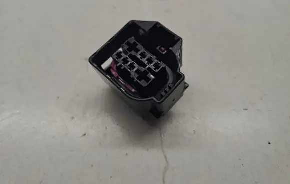 Headlight part