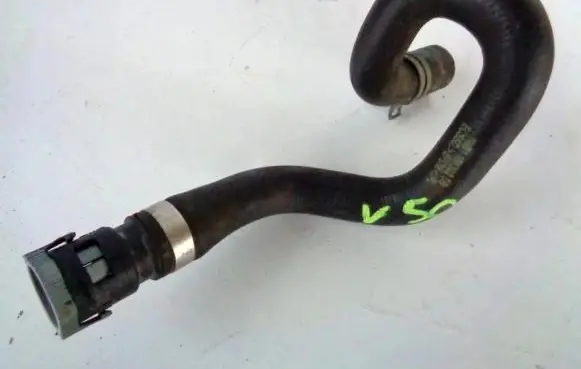 Volvo V50 Intercooler hose/pipe
