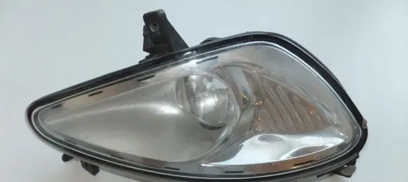 Mercedes-Benz S W221 Front fog light 2218200256 305074002 A2218200256