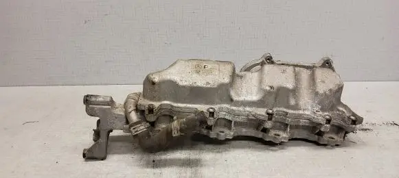Mercedes-Benz A W169 Intake manifold 70002908 A6400900337 0431401246