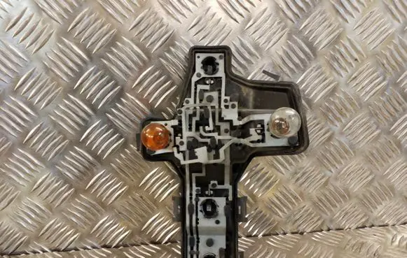 Tail light part