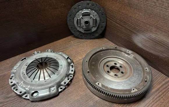 Volkswagen Transporter - Caravelle T4 Flywheel 122011510 412012001