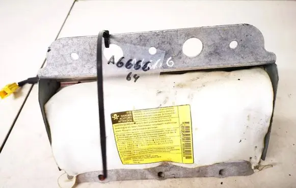 KIA Sorento Passenger airbag