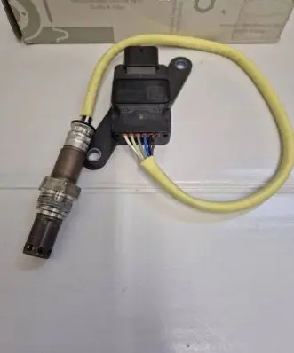 Mercedes-Benz V Class W447 Lambda probe sensor A0009055114 NS0005 A0009059813