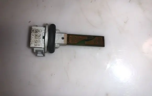 Interior temperature sensor