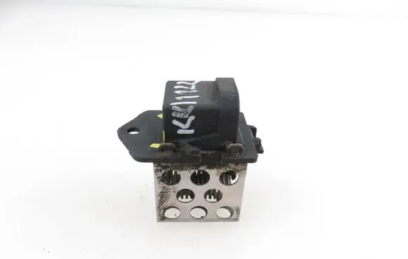 Renault Scenic I Coolant fan relay 8200045088