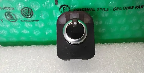 Audi A7 S7 4G Wing mirror switch 8J0959565B