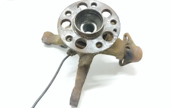 Mercedes-Benz B W245 Front wheel hub