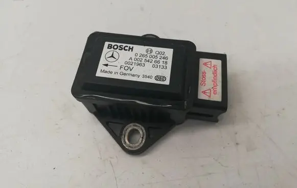Mercedes-Benz E W211 Acceleration sensor 0025426618