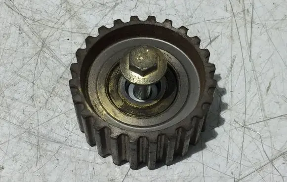 Opel Astra H Alternator belt tensioner 6203RR9D