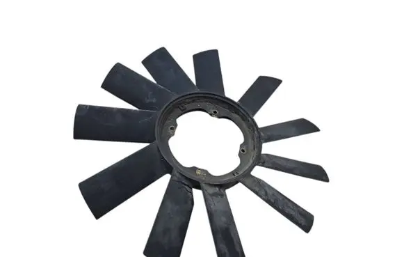 BMW 5 E39 Fan impeller 17233639