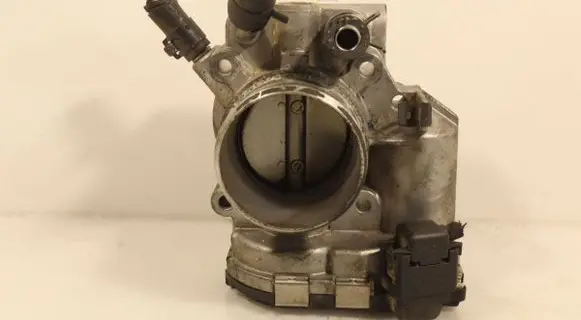 Hyundai i30 Throttle body valve 351002B150