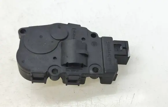Porsche Cayenne (92A) Air flap motor/actuator EFB340 27102010 52424892