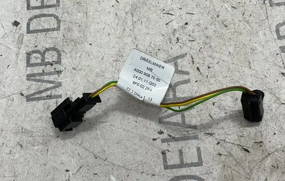 Mercedes-Benz ML W166 Front door interior light A0009067000