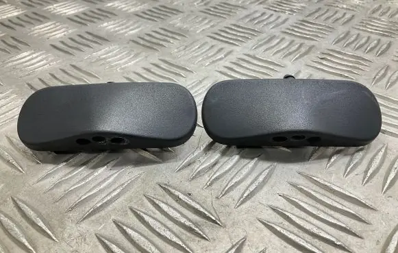 Windshield washer spray nozzle