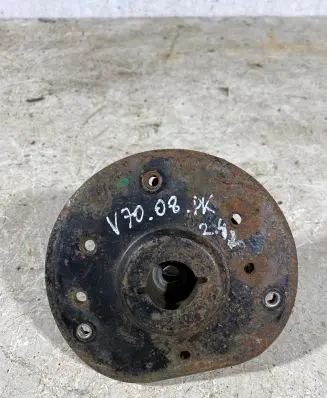 Volvo V70 Coil spring mount 