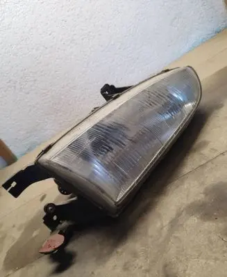 Hyundai Lantra I Headlight/headlamp 1012492