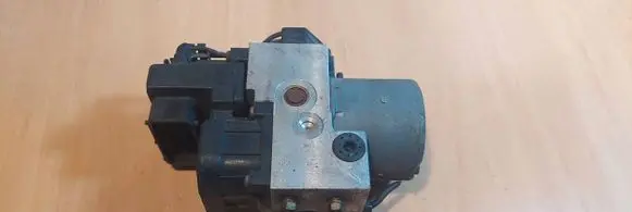 Isuzu Trooper ABS Pump 897162192 990401325
