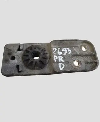 Opel Zafira C Radiator support slam panel bracket 13304695