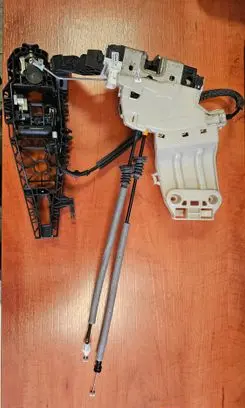 Fiat 500X Front door lock P5193659900 48609 99800Y06
