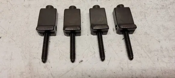 Volkswagen Caddy Fuel Injector clamp holder 