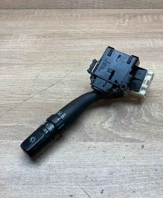 Toyota Corolla Verso E121 Indicator stalk 8414005110 L93