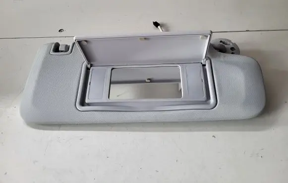 Opel Crossland X Sun visor