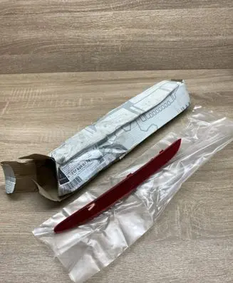 Rear tail light reflector