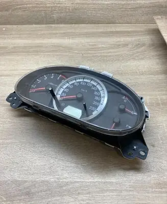Mazda 5 Speedometer (instrument cluster) CGCC79D
