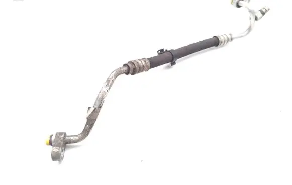 Air conditioning (A/C) pipe/hose
